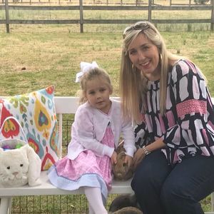 Meet your Posher, Adrianne